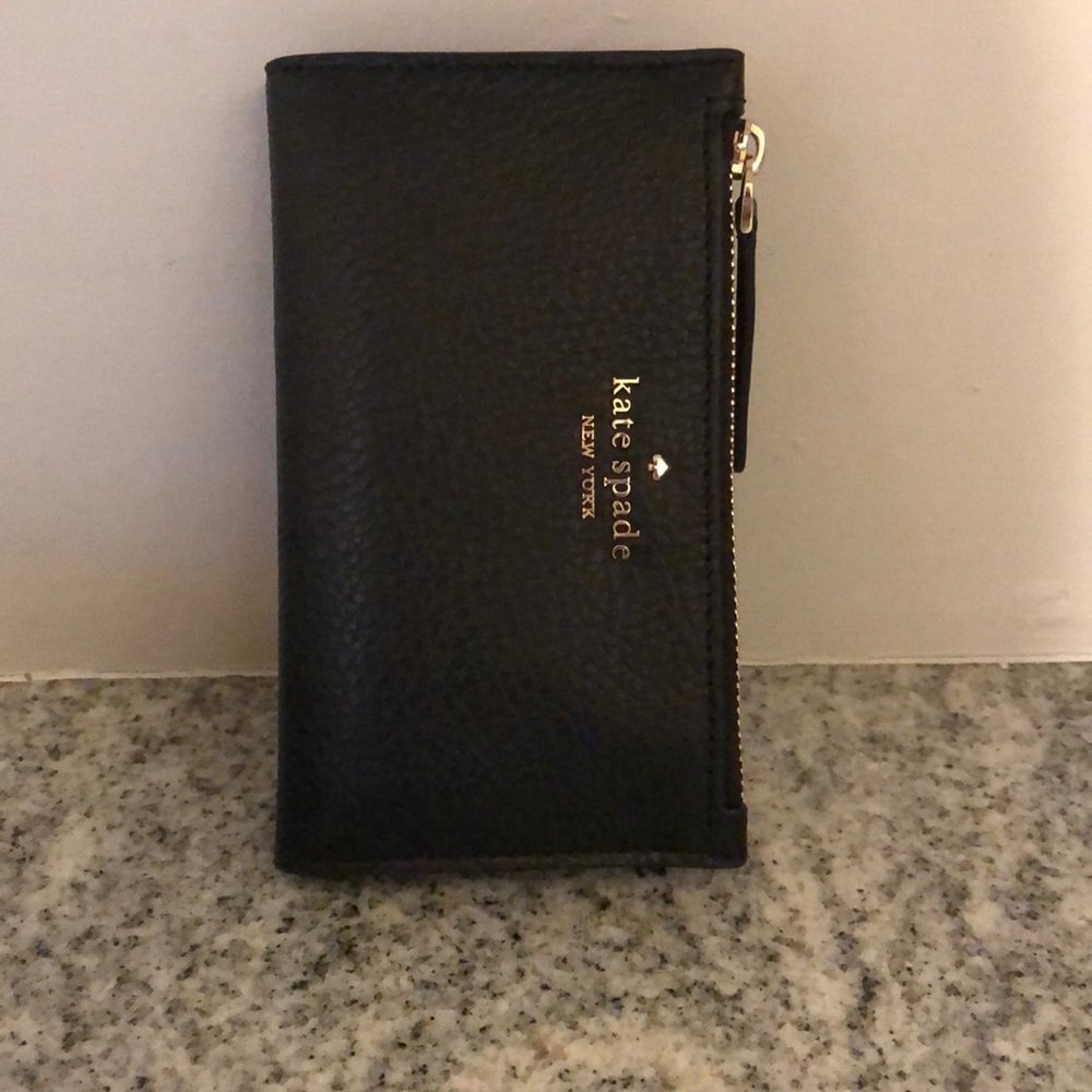 NWT Kate Spade Jackson Slim Bifold Wallet